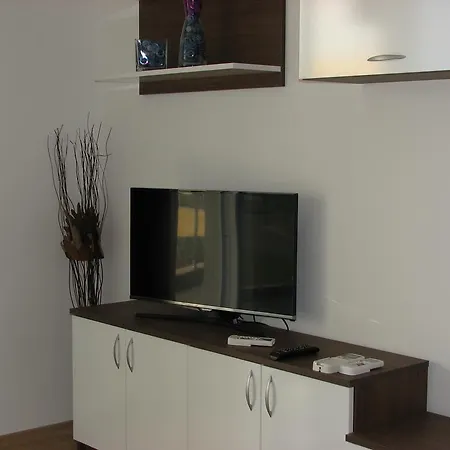 Two-bedroom Donika