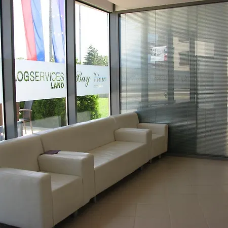 Апартамент Two-bedroom Donika Царево