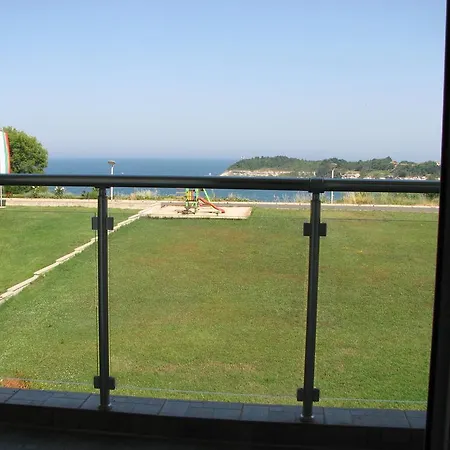 Апартамент Two-bedroom Donika